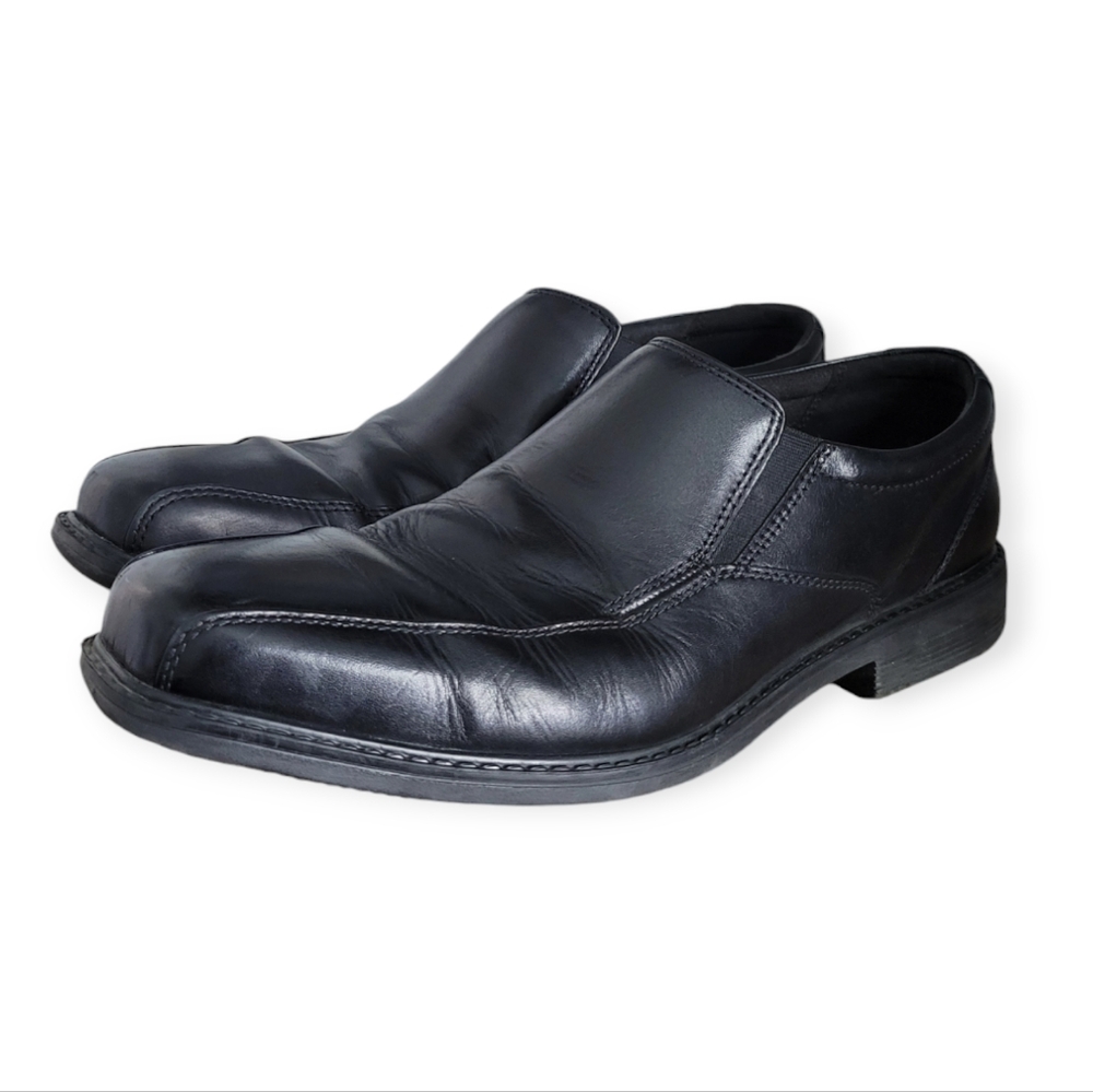 Bostonian Size 11 Flexlite Slip On Shoes - Closet Clear Out